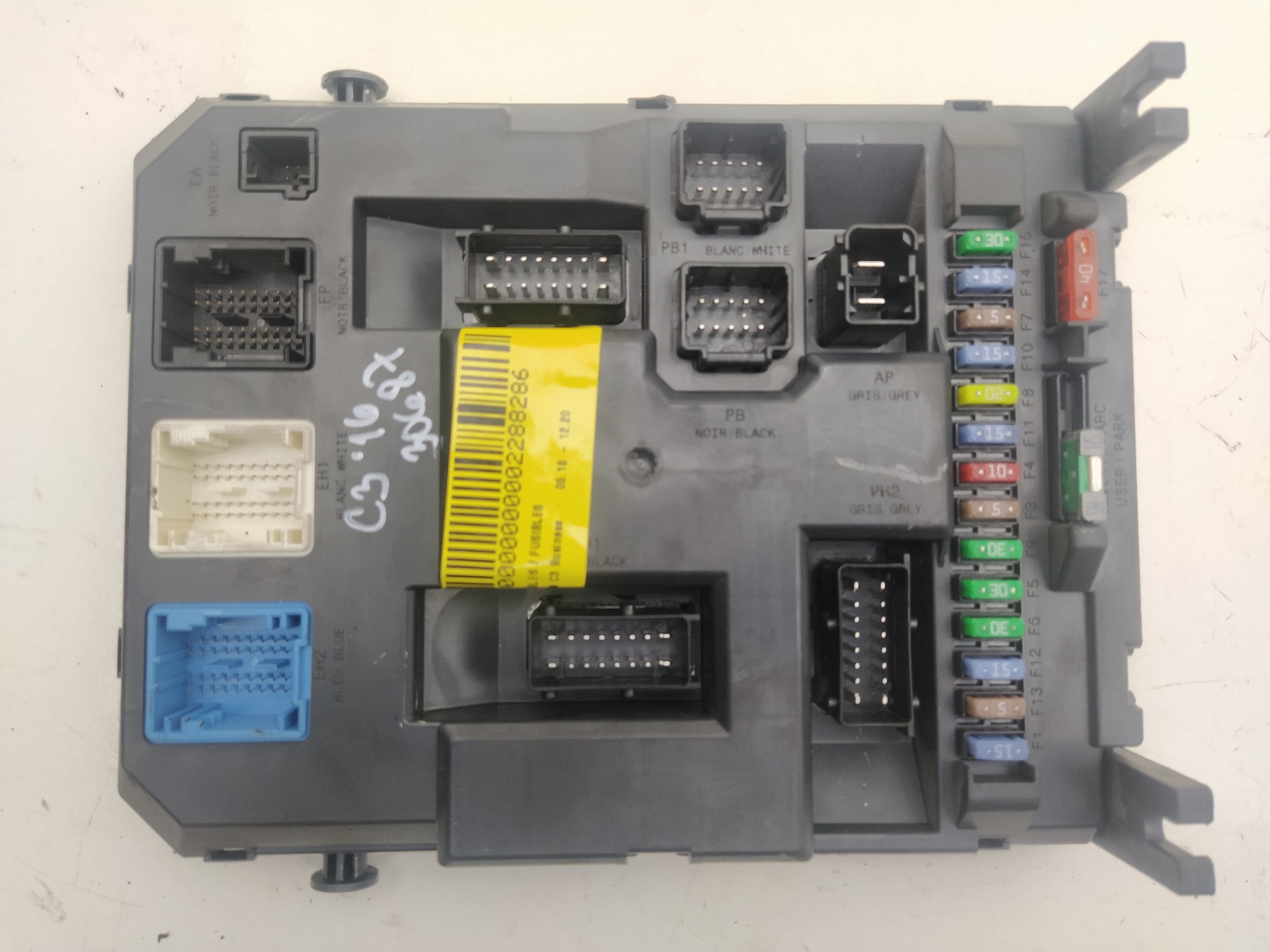 CITROËN C3 2 generation (2009-2016) Fuse Box 9666952080 21102172