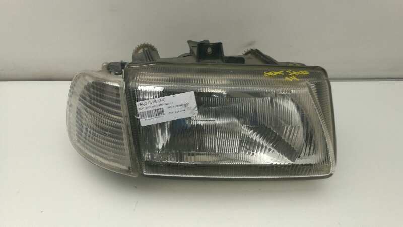 LEXUS Cordoba 1 generation (1993-2003) Front Right Headlight 6K1941016L 18516864