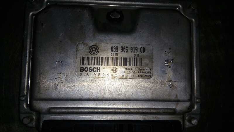 VOLKSWAGEN Passat B5 (1996-2005) Motora vadības bloks 038906019CD 18372476