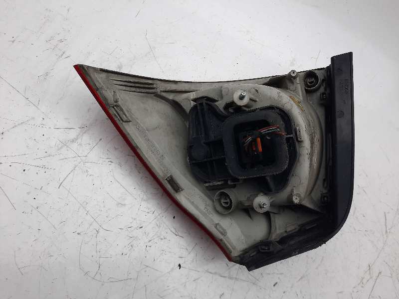 VOLKSWAGEN Golf 5 generation (2003-2009) Galinis kairys žibintas 1K6945095G,89032902 20565301