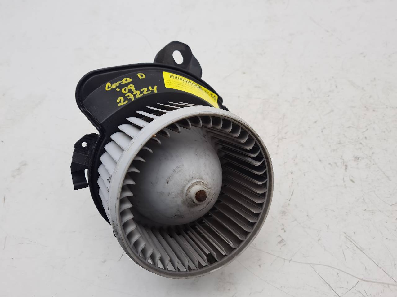 OPEL Corsa D (2006-2020) Fűtésventilátor 13335075 25910015