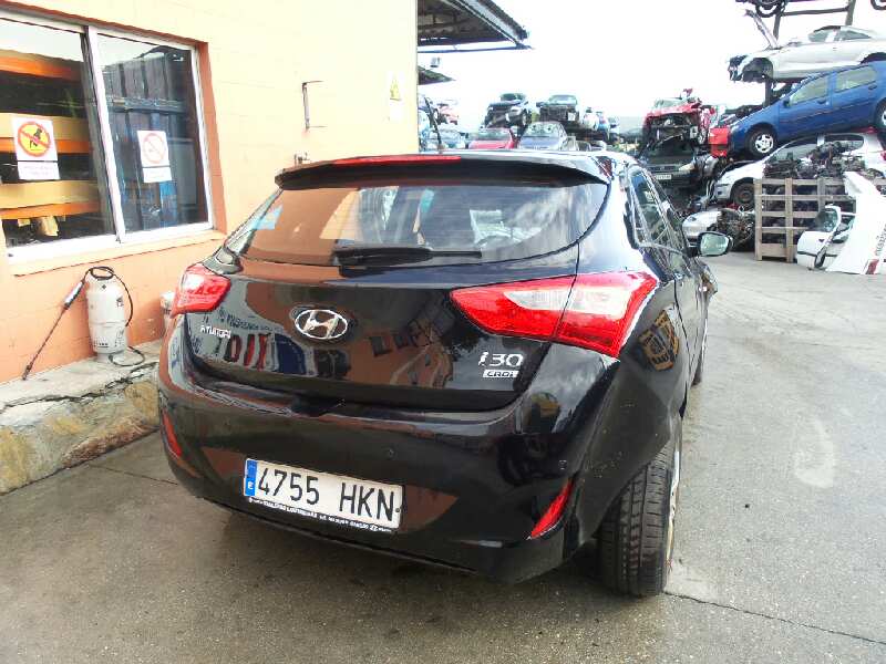 HYUNDAI i30 GD (2 generation) (2012-2017) Galinio dangčio (bagažinės) valytuvo varikliukas 98700A5000 18412350