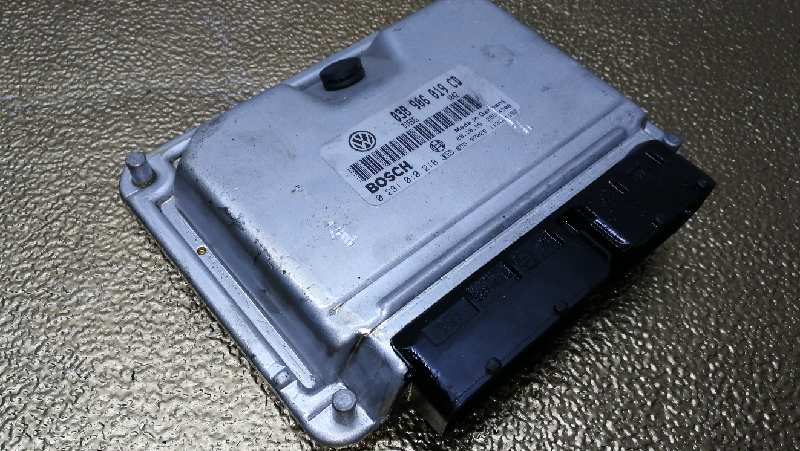 VOLKSWAGEN Passat B5 (1996-2005) Engine Control Unit ECU 0281010218,038906019CD,BOO97029 18418499