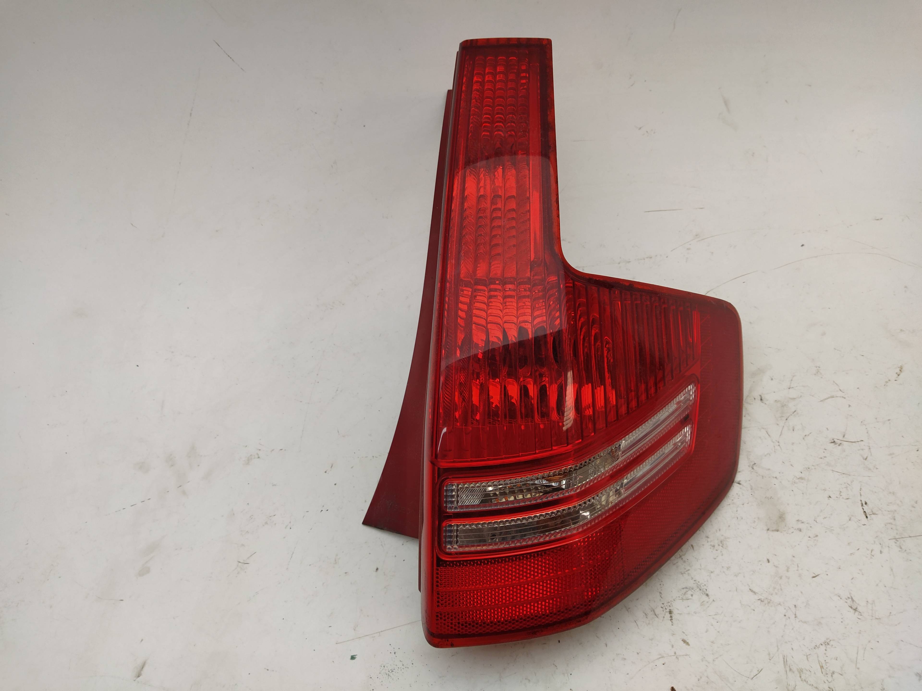 PEUGEOT C4 1 generation (2004-2011) Rear Right Taillight Lamp 9655863980 18538746