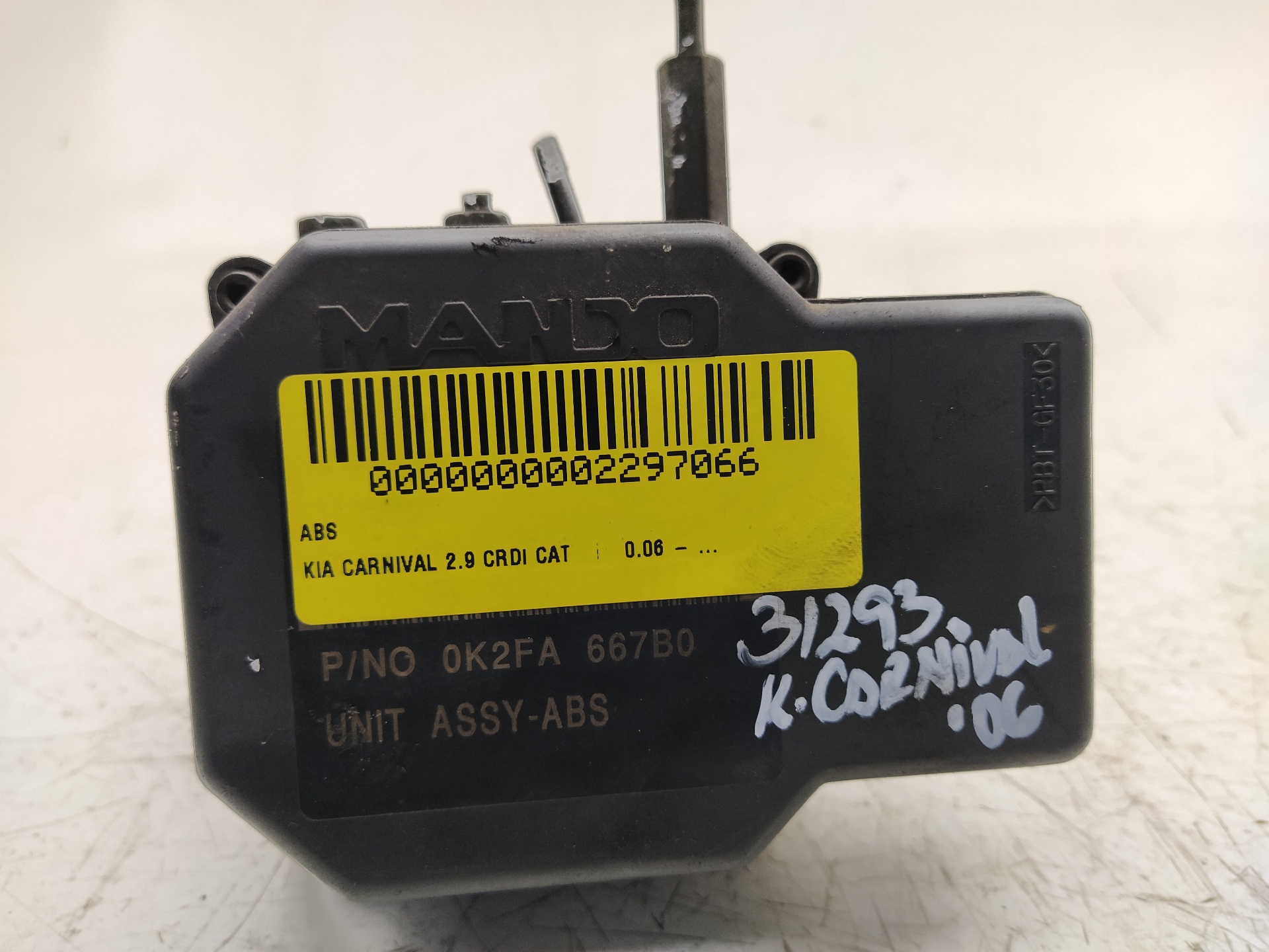 KIA Carnival 2 generation (2006-2010) ABS Pump 2K56T437A0 21670662