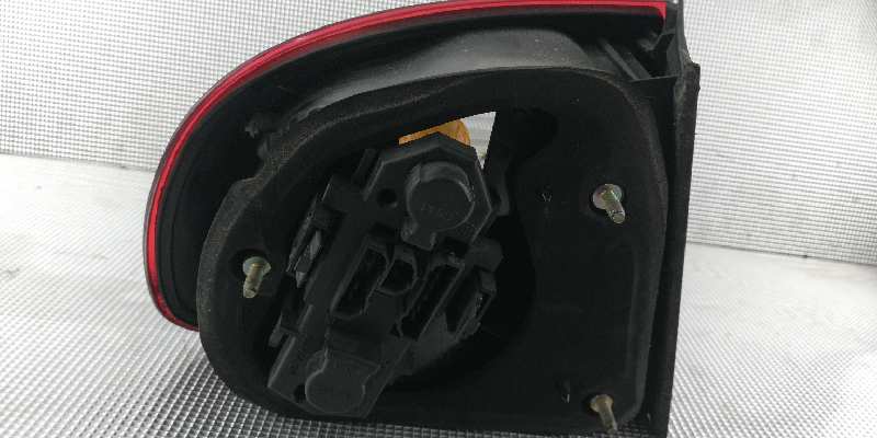 NISSAN Toledo 2 generation (1999-2006) Rear Right Taillight Lamp 1M5945096B 18415670