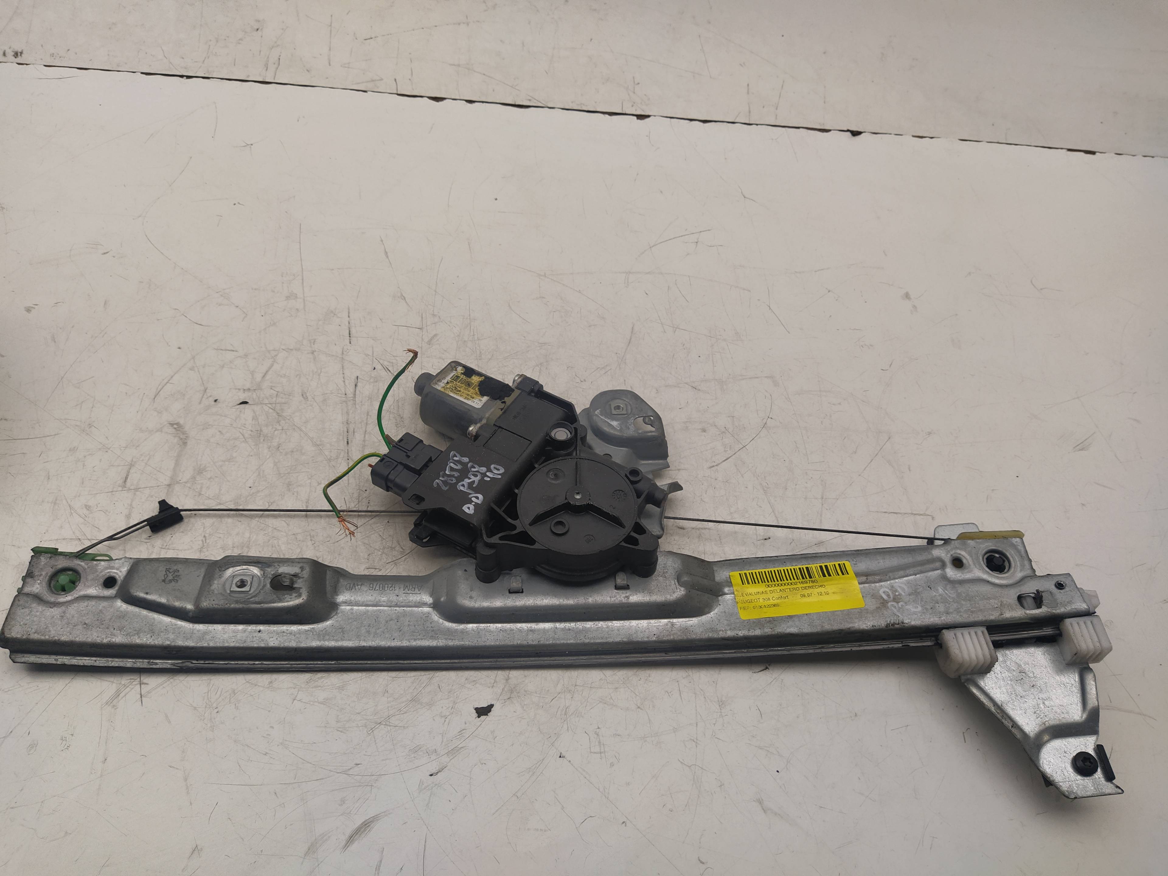 PEUGEOT 308 T7 (2007-2015) Front Right Door Window Regulator 0130822369 18626837