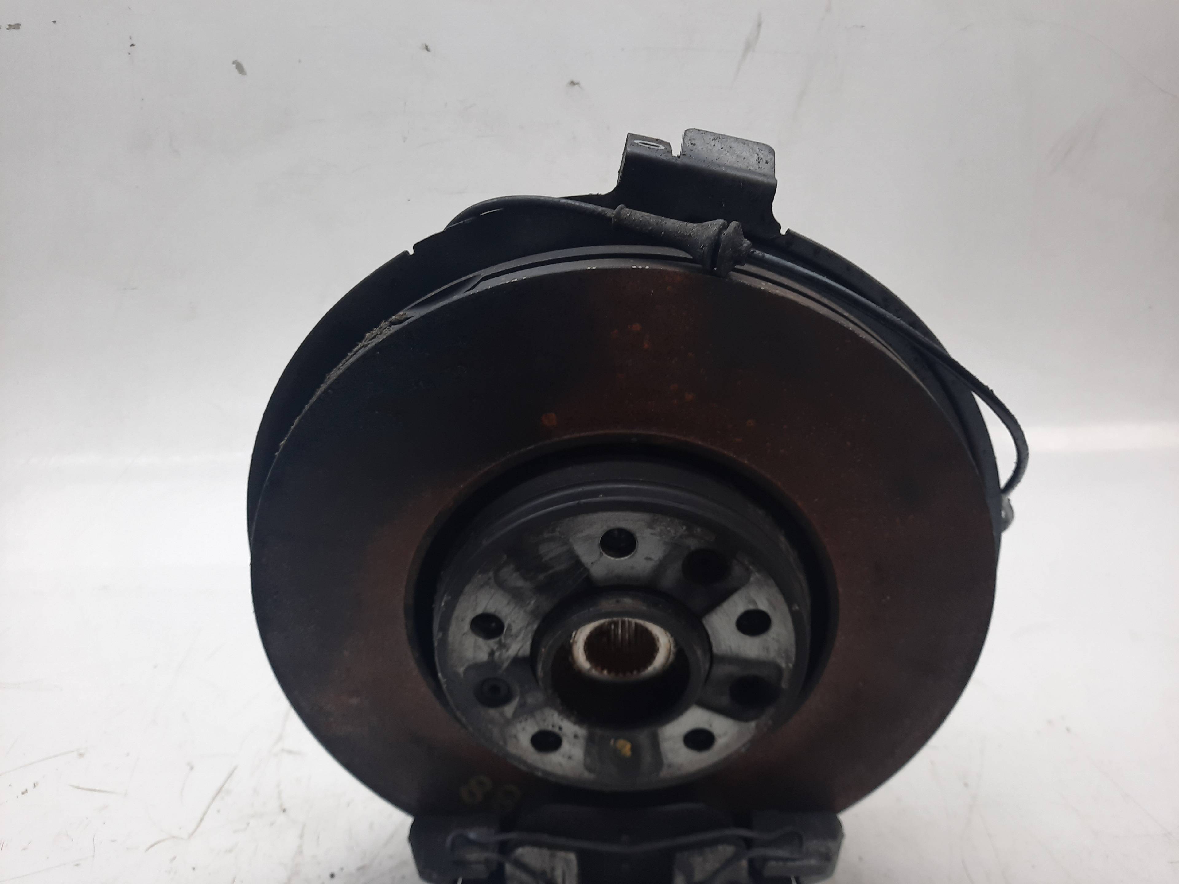 CITROËN C5 2 generation (2008-2017) Front Right Wheel Hub 1640790480 20544167