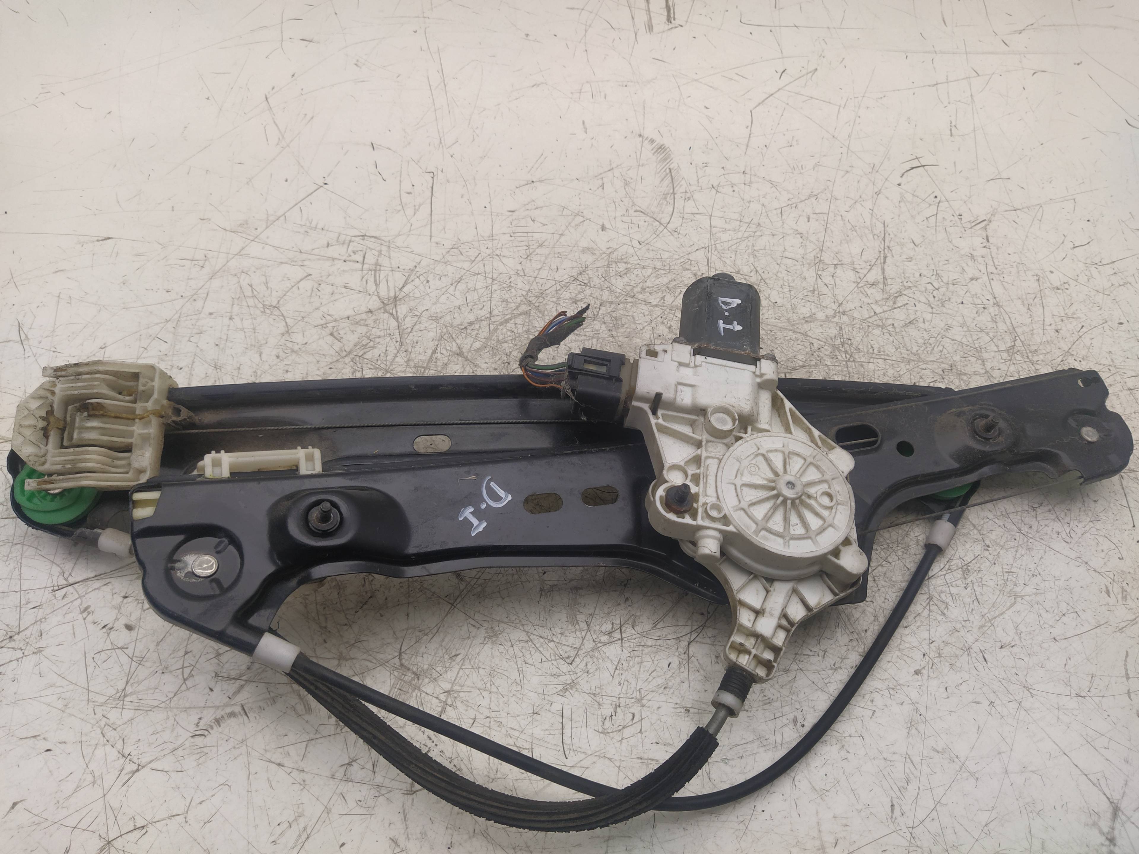 BMW 3 Series E90/E91/E92/E93 (2004-2013) Front Left Door Window Regulator 996624101 18494702