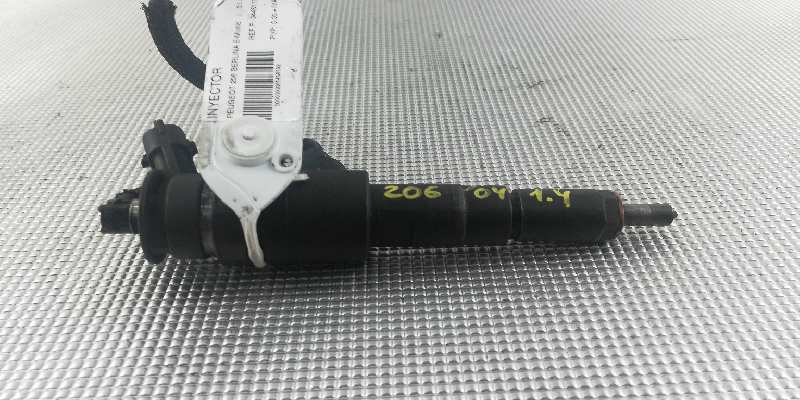 RENAULT 206 1 generation (1998-2009) Fuel Injector 0445110135 18470665