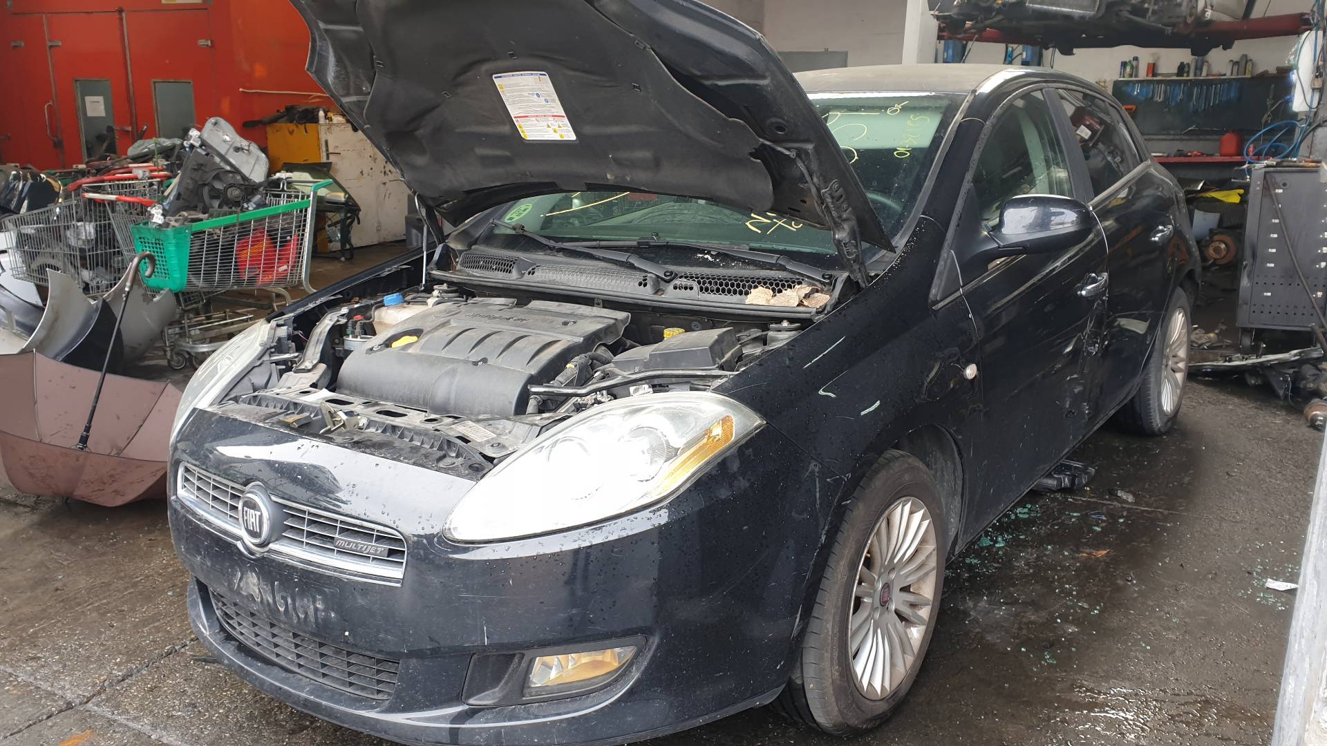 FIAT Bravo 2 generation (2007-2011) Горивна помпа в резервоара 0580303036 18570015