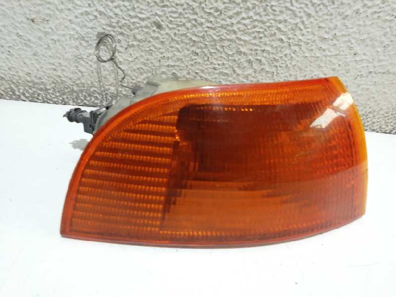 FIAT Punto 1 generation (1993-1999) Front Right Fender Turn Signal 46402655, 46402657 18528507