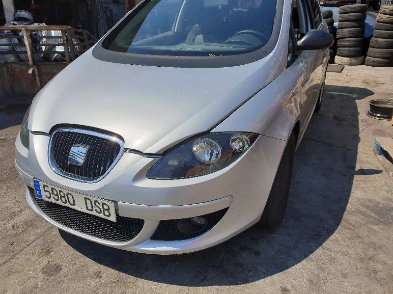 SEAT Toledo 3 generation (2004-2010) Бампер передний 5P0807217MGRU 24028160