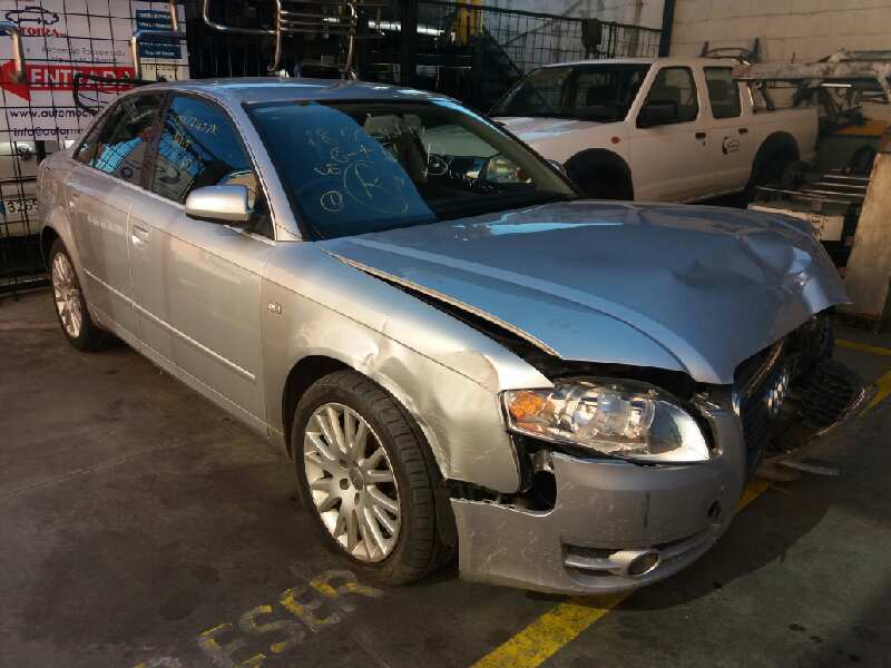 AUDI A4 B6/8E (2000-2005) Priekšējo kreiso durvju logu pacēlājs 8E0837461C 18411467