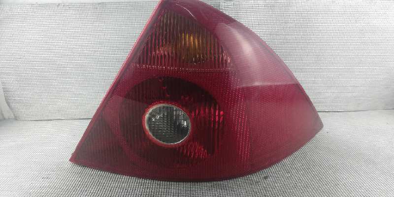 FORD Mondeo 3 generation (2000-2007) Rear Right Taillight Lamp 1S7113404A 18468449