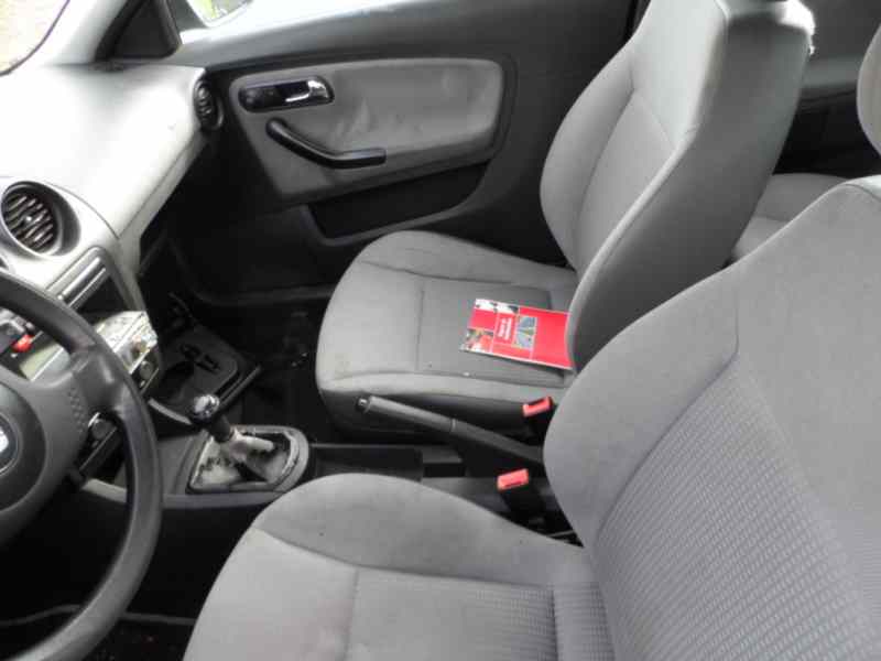 SEAT Cordoba 2 generation (1999-2009) Power Steering Pump 6Q0423156S 18352500