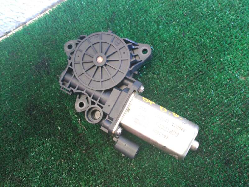 FIAT Stilo 1 generation (2001-2010) Front Right Door Window Control Motor 50001603 18428261