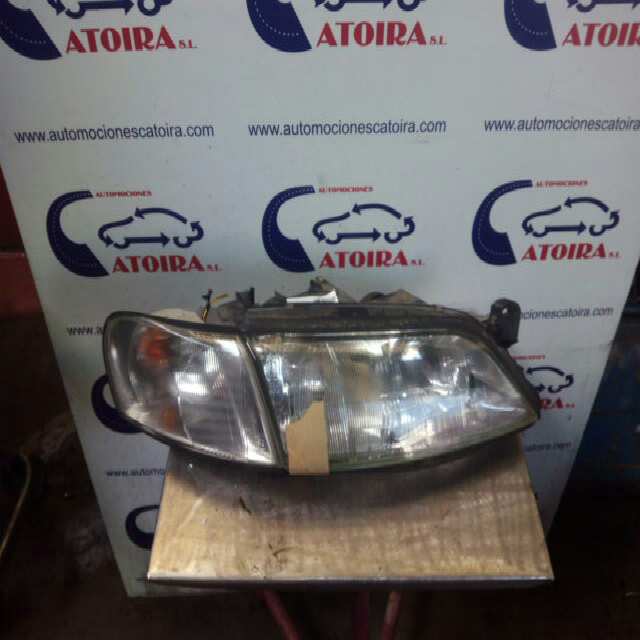 IVECO Vectra B (1995-1999) Front Right Headlight 90512320 18373350