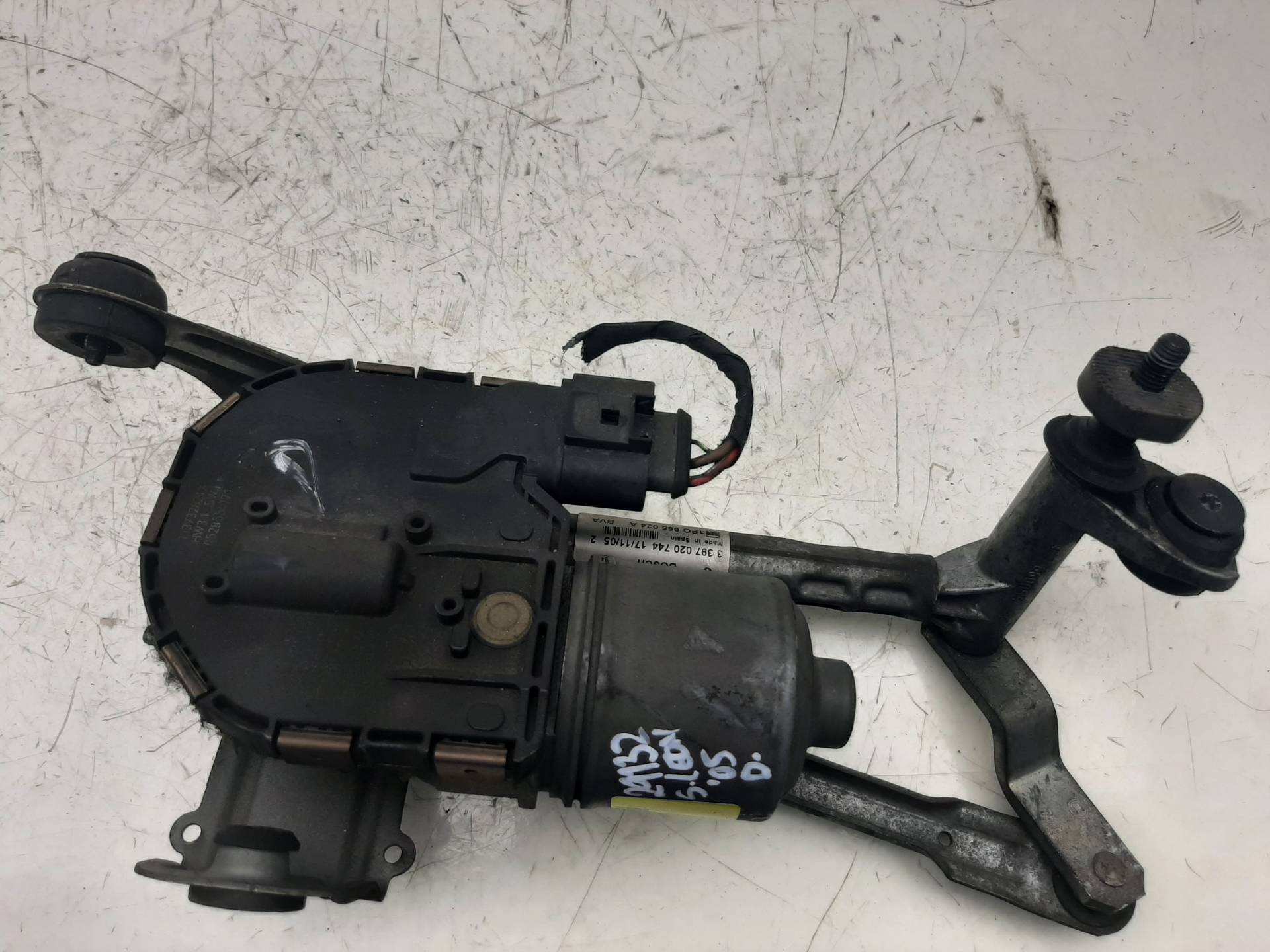 CHEVROLET Leon 2 generation (2005-2012) Front Windshield Wiper Mechanism 3397020744,1P0955024A 18583960