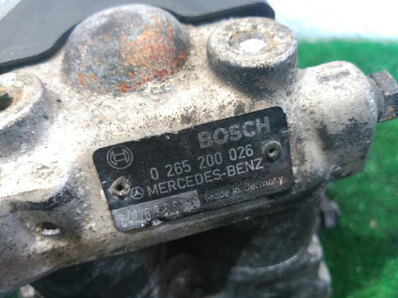 MERCEDES-BENZ ABS Pump 0265200026 18432317