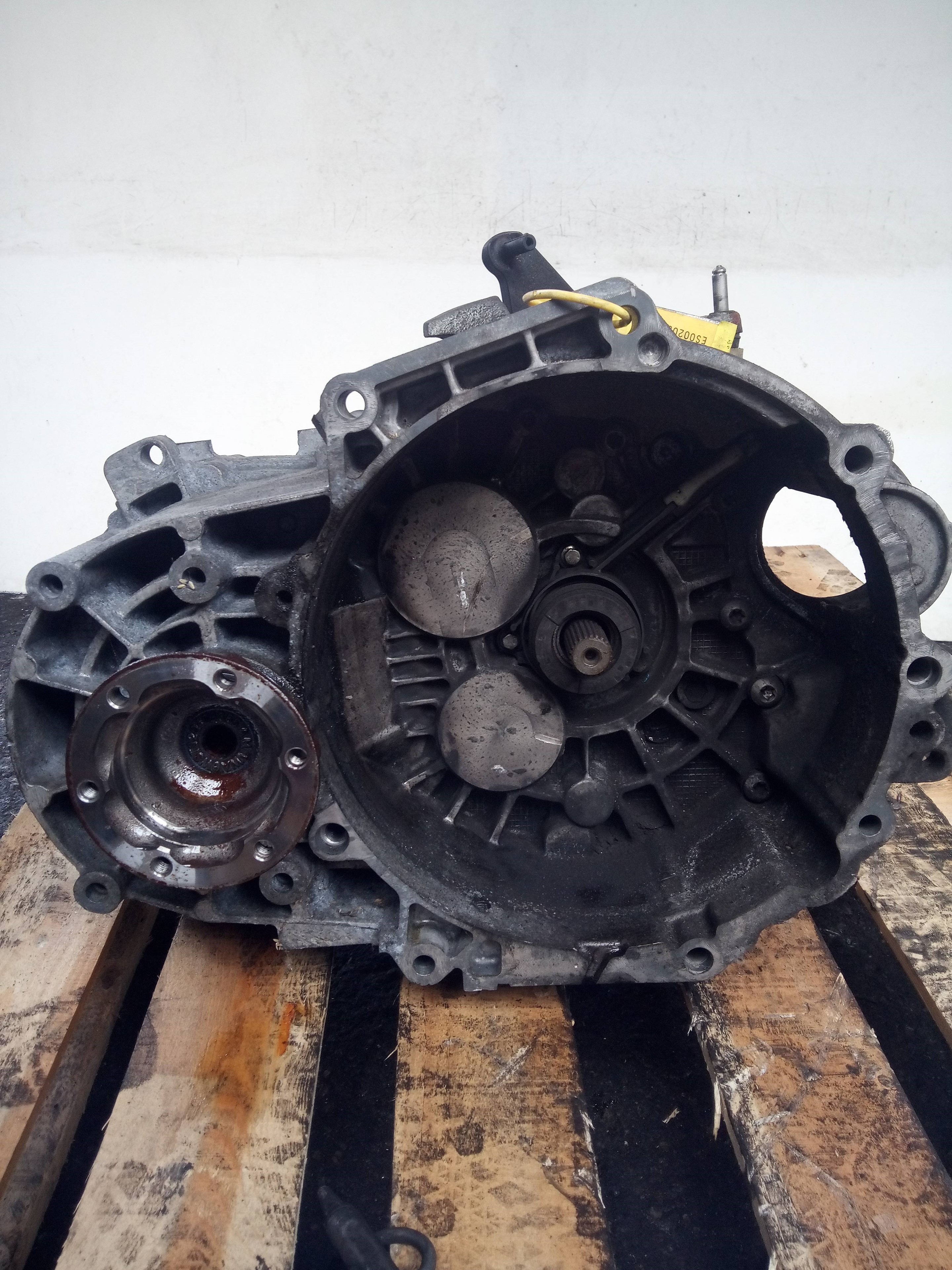 VOLKSWAGEN Golf 7 generation (2012-2024) Gearbox PGT 18639810