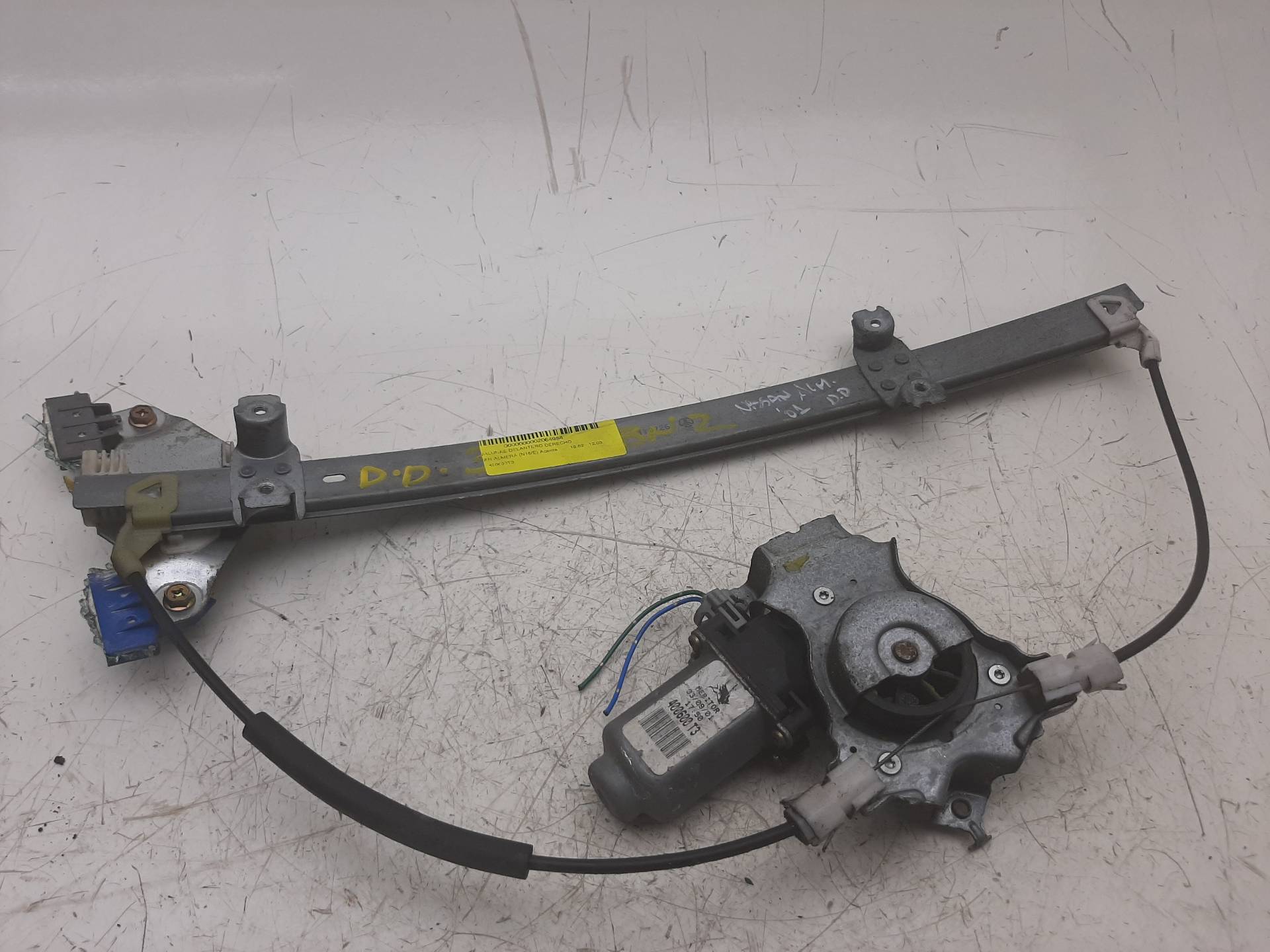 VAUXHALL Front Right Door Window Regulator 400600T3 25912971