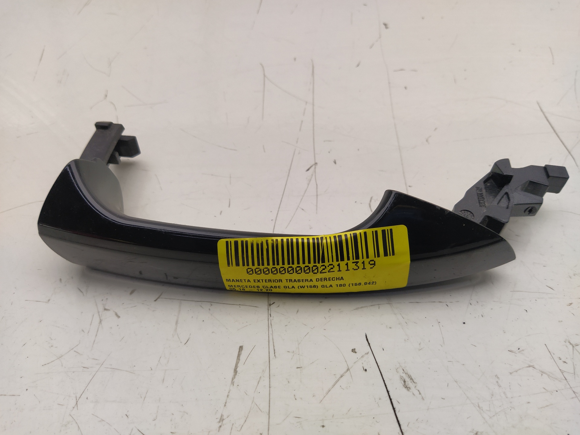 MERCEDES-BENZ GLA-Class X156 (2013-2020) Rear right door outer handle A2047600270 18651024