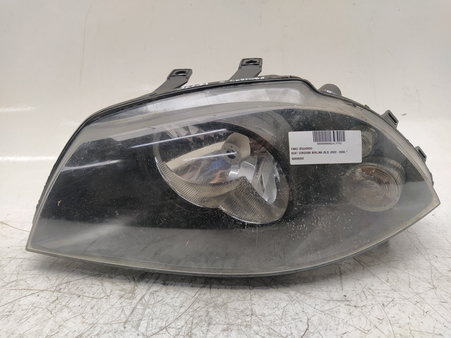 SEAT Cordoba 2 generation (1999-2009) Front Left Headlight 89306230 25580709