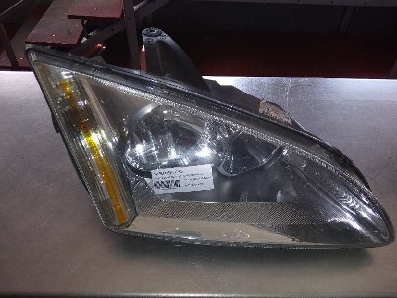 FORD Focus 2 generation (2004-2011) Front Right Headlight 4M5113W029AC 18486340