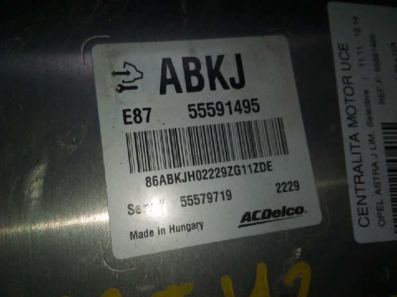 OPEL Astra J (2009-2020) Motorstyrenhet ECU 55588354 25905991