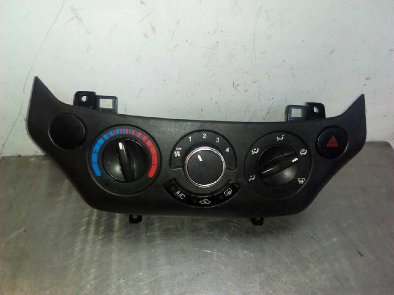 CHEVROLET Aveo T200 (2003-2012) Unité de climatisation 9K08 18397354