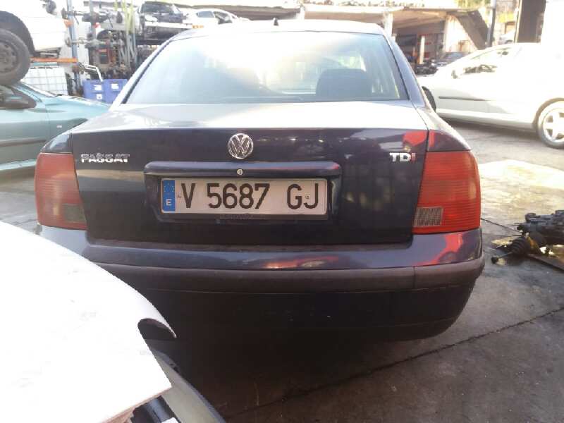 VOLKSWAGEN Passat B5 (1996-2005) Växellåda EEN 18435615