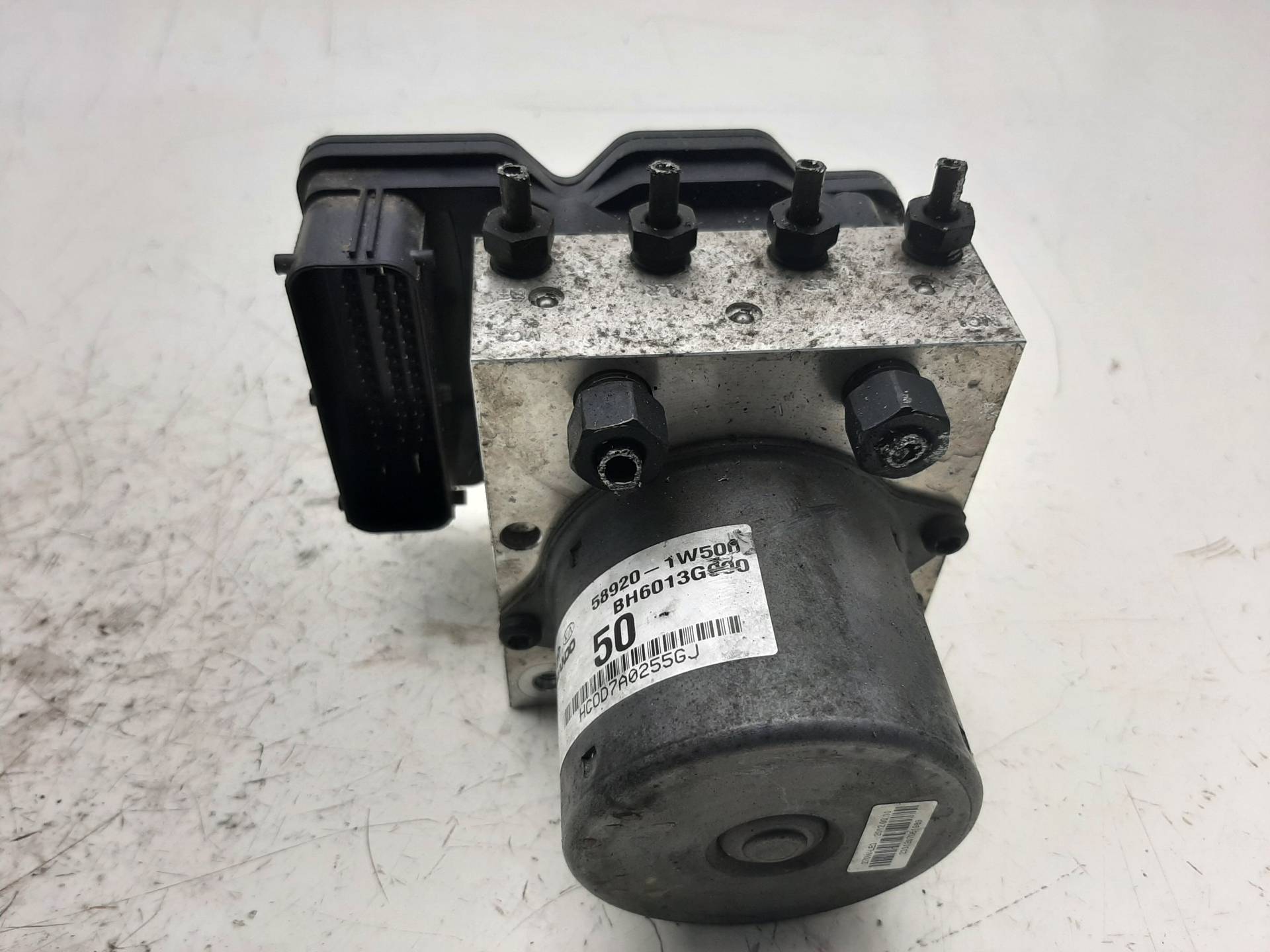 KIA Rio 3 generation (2011-2017) ABS Pump 589201W500 18580423