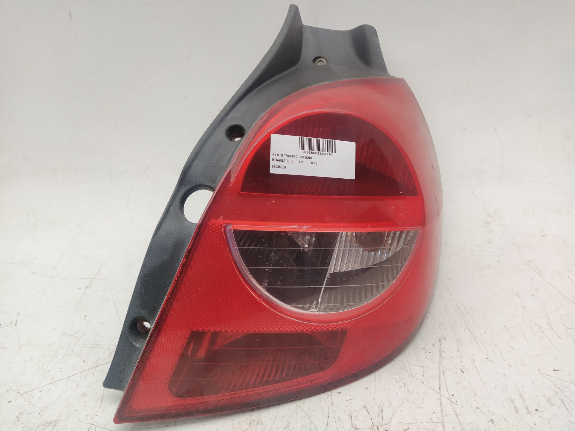 RENAULT Clio 3 generation (2005-2012) Rear Right Taillight Lamp 89035080 23685518