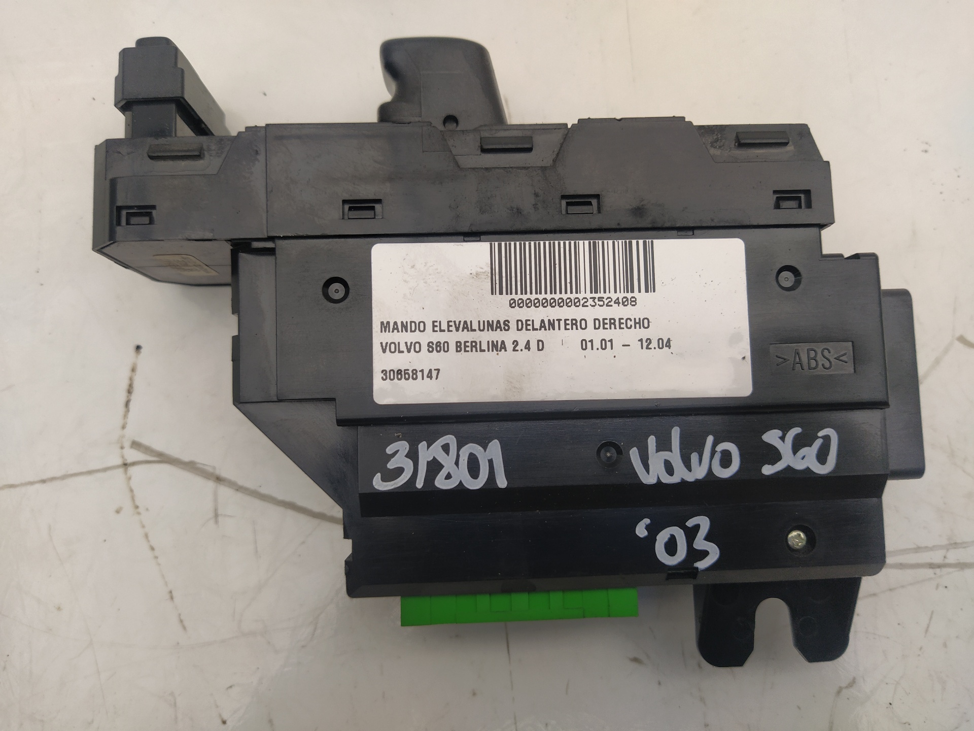 VOLVO S60 1 generation (2000-2009) Commutateur de vitre de porte avant droite 30658147 25045109