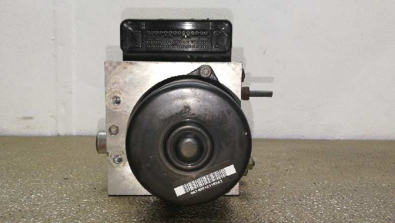 NISSAN NP300 1 generation (2008-2015) ABS blokas 47660EB32A,06740712118263 18438805