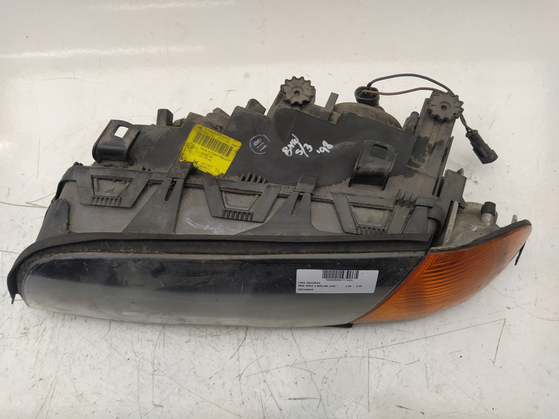 BMW 3 Series E46 (1997-2006) Front Left Headlight 0301089205 18481373