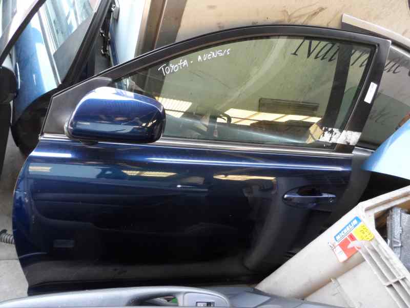 TOYOTA Avensis 2 generation (2002-2009) Front Left Door 6700205050 18343214