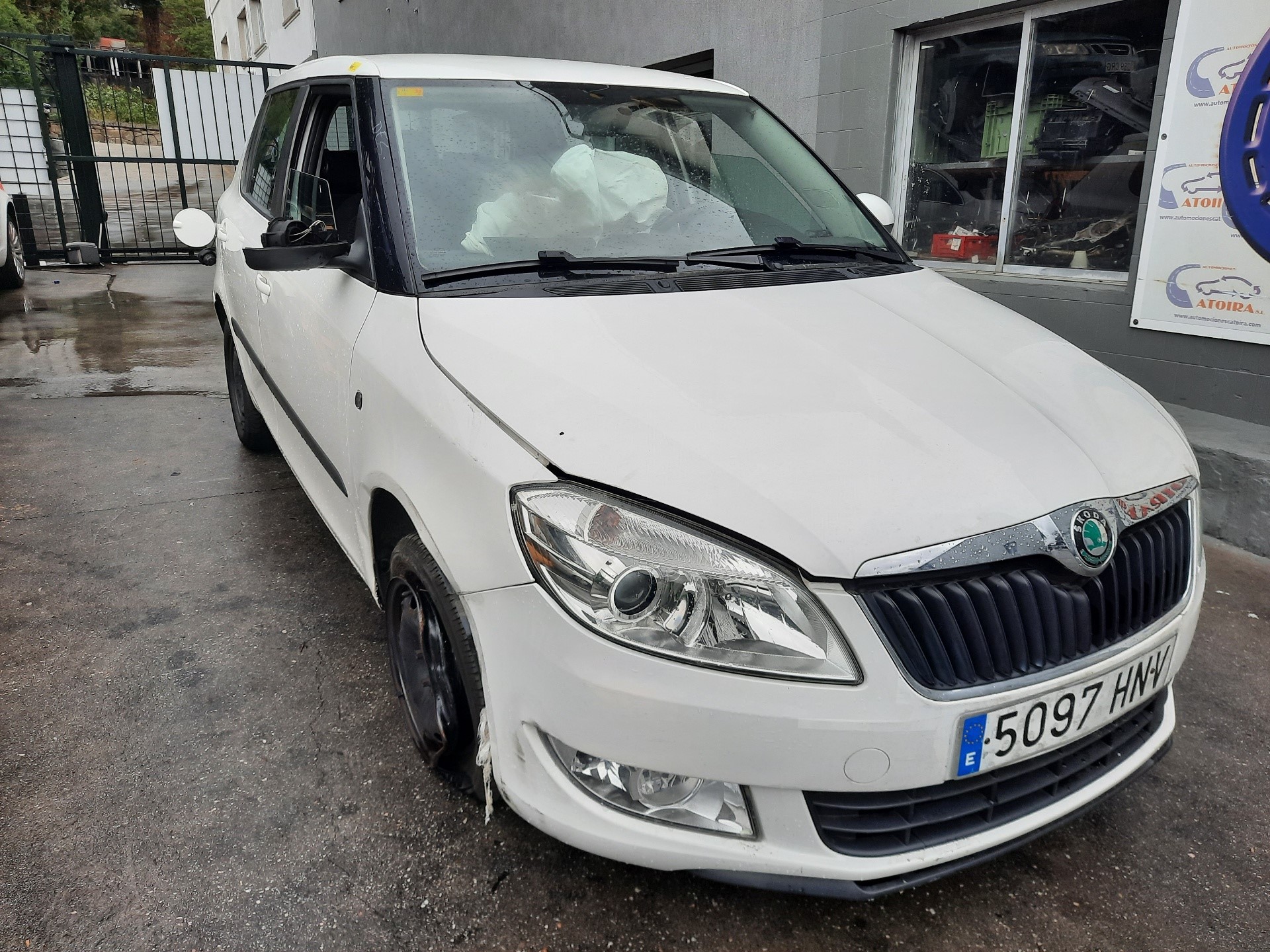 SKODA Fabia 2 generation  (2010-2014) Starteris 02T911024N 20139245