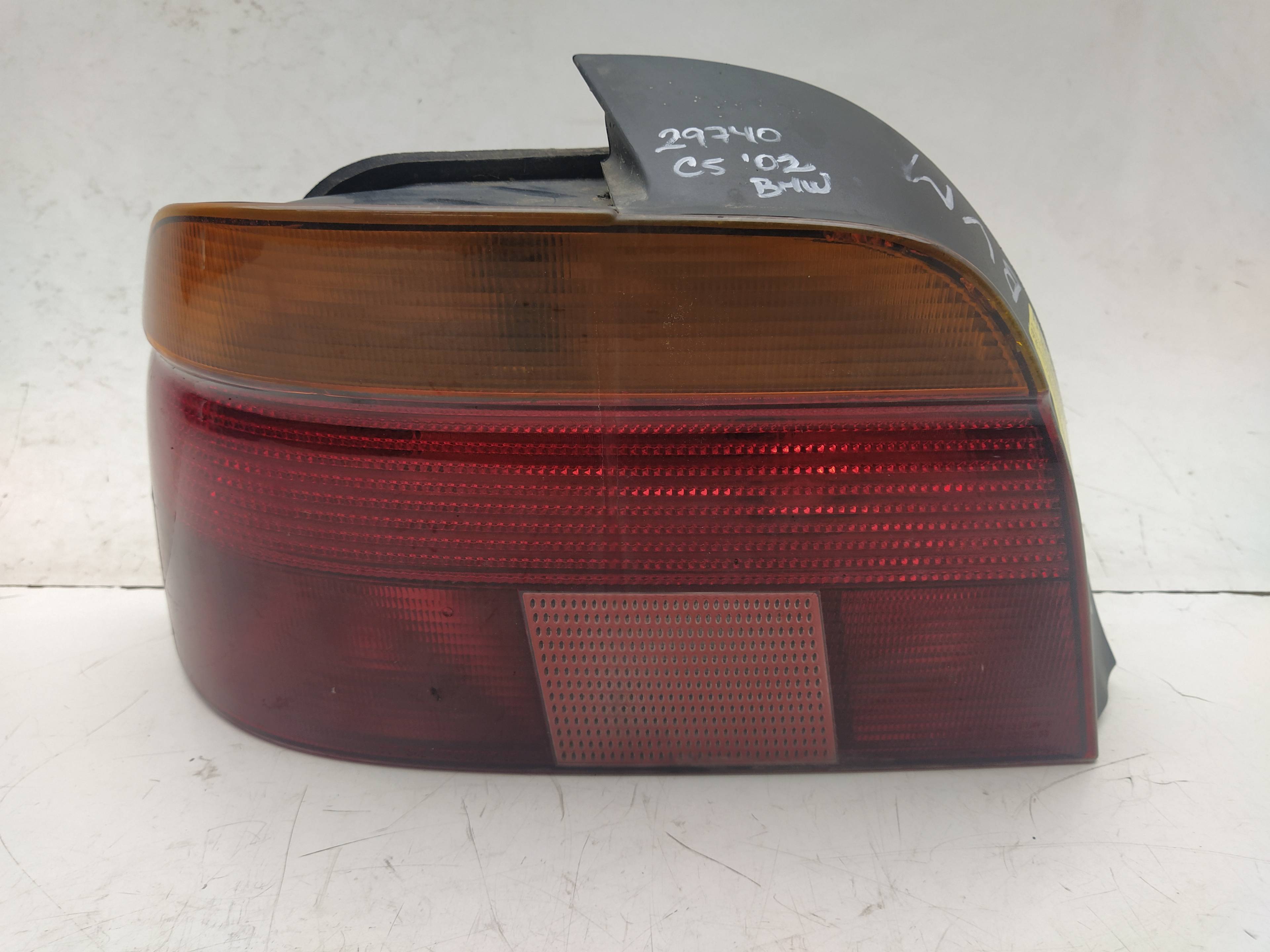 BMW 5 Series E39 (1995-2004) Rear Left Taillight 8358031 18648520
