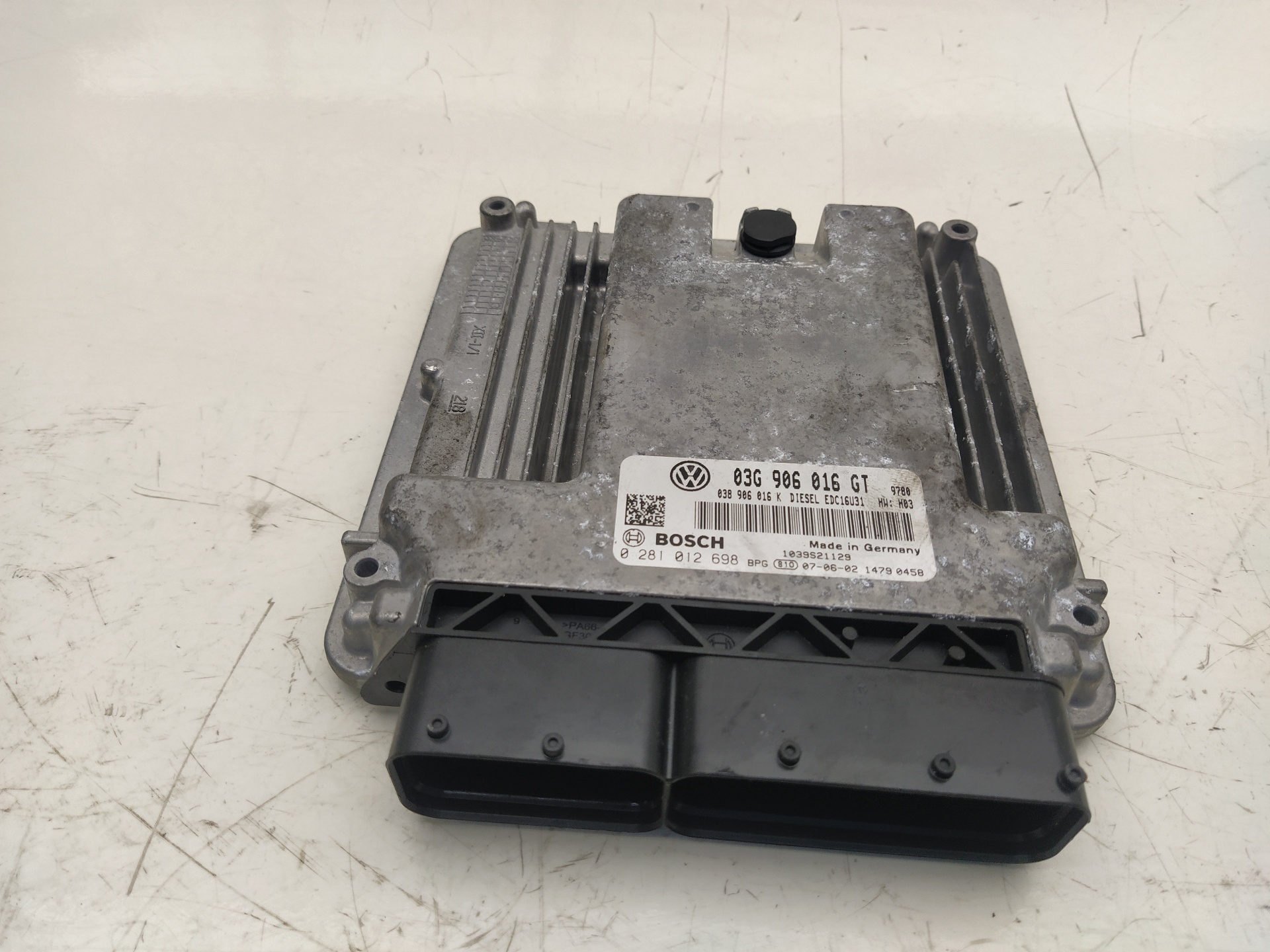 SKODA Superb 1 generation (2001-2008) Engine Control Unit ECU 0281012698,03G906016GT 21279000