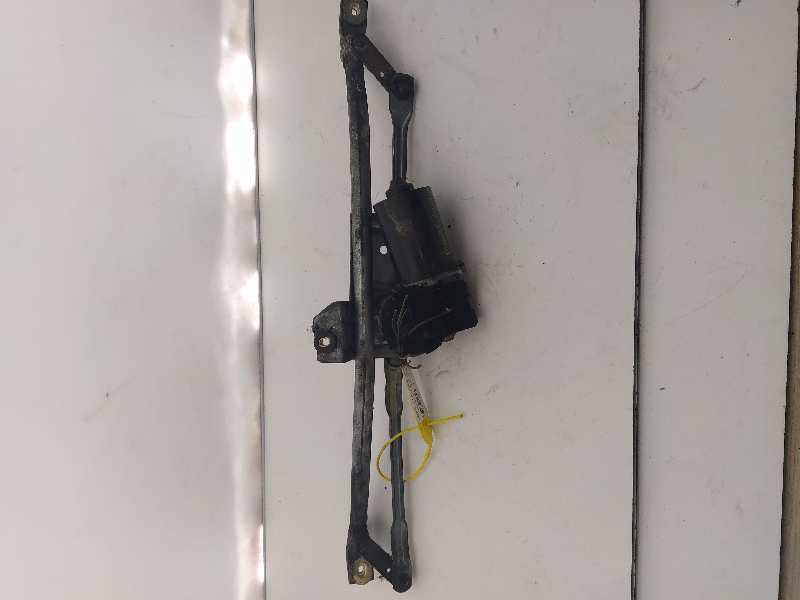 VOLKSWAGEN Passat B5 (1996-2005) Front Windshield Wiper Mechanism 8D1955325 18504363