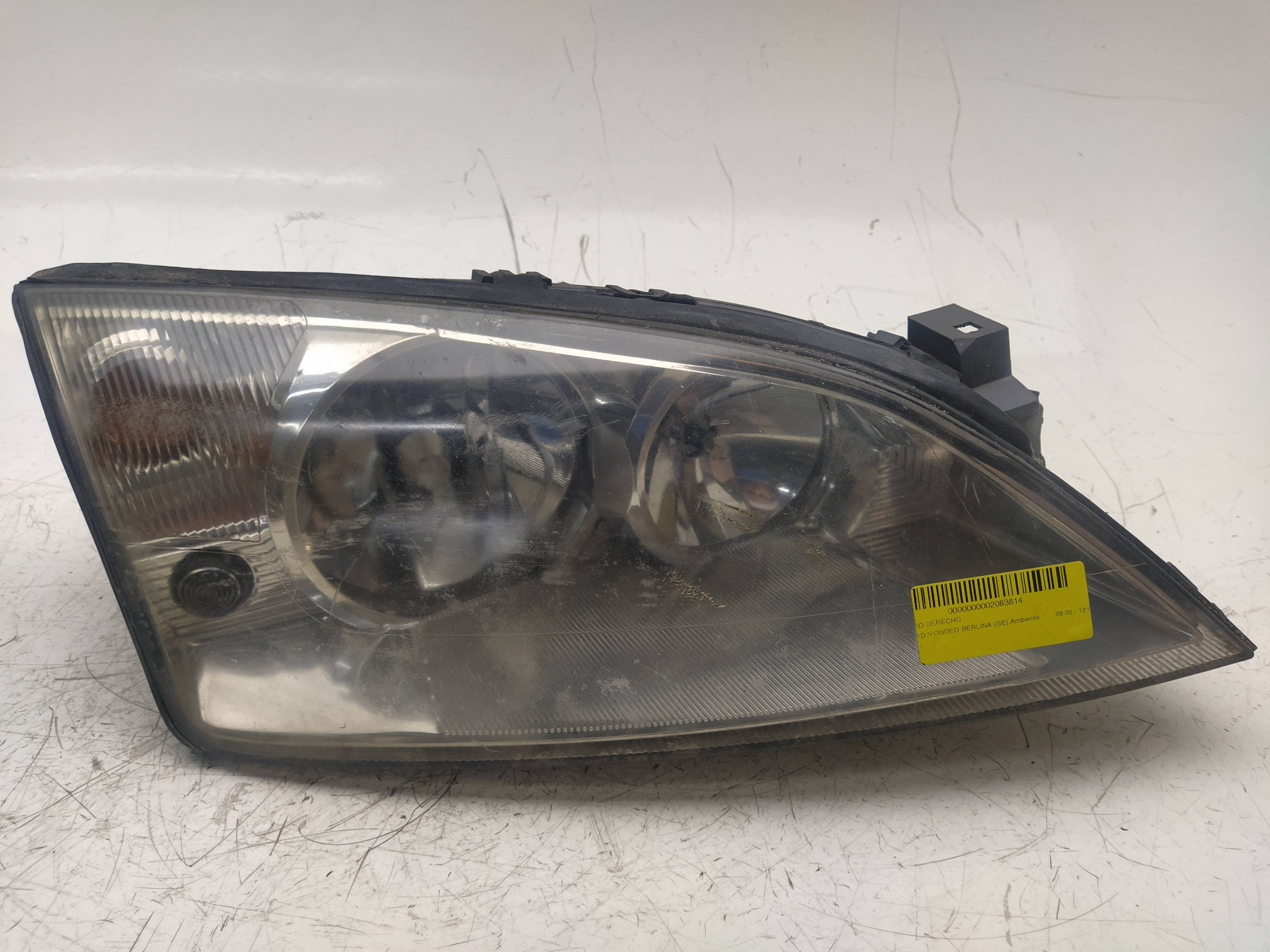 FORD Mondeo 3 generation (2000-2007) Front Right Headlight 1435619 18659772