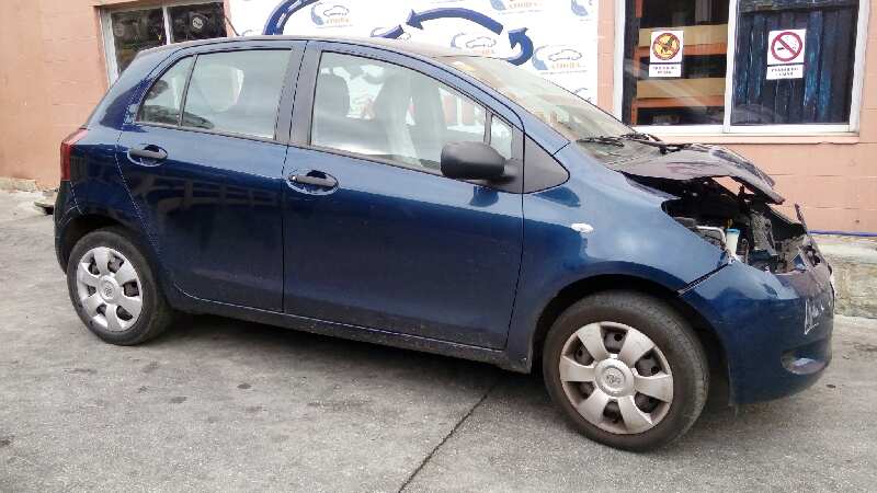 TOYOTA Yaris 2 generation (2005-2012) Priekšējo kreiso durvju logu pacēlājs 857020F010 18384261