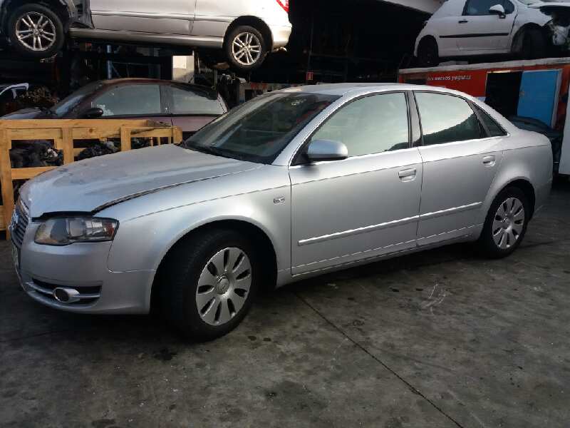 AUDI A4 B7/8E (2004-2008) Маторчик стеклоподъемника задней правой двери 8E0959802E, 130821766 23721496