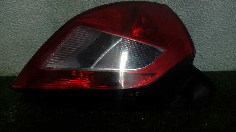 VAUXHALL Megane 2 generation (2002-2012) Rear Left Taillight 8200073236, 89398082 18434030