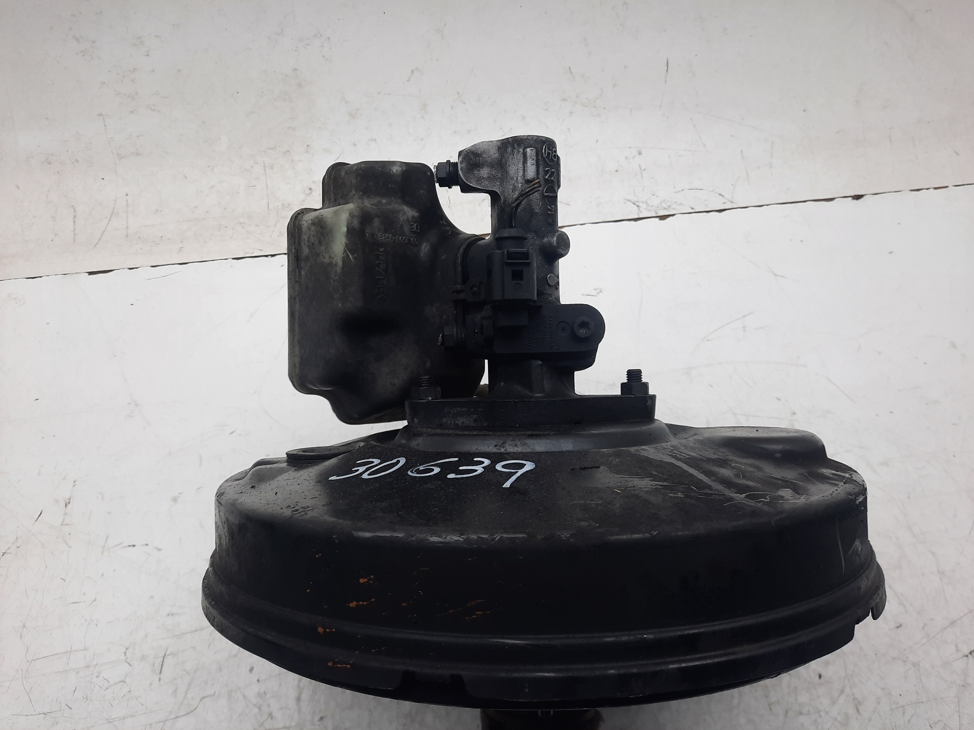 VOLKSWAGEN Touran 1 generation (2003-2015) Brake Servo Booster 1T1614105S 18641596