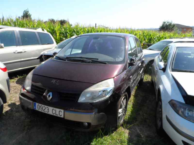 RENAULT Scenic 2 generation (2003-2010) Priekinis dešinys pusašis 8200790517 18347976