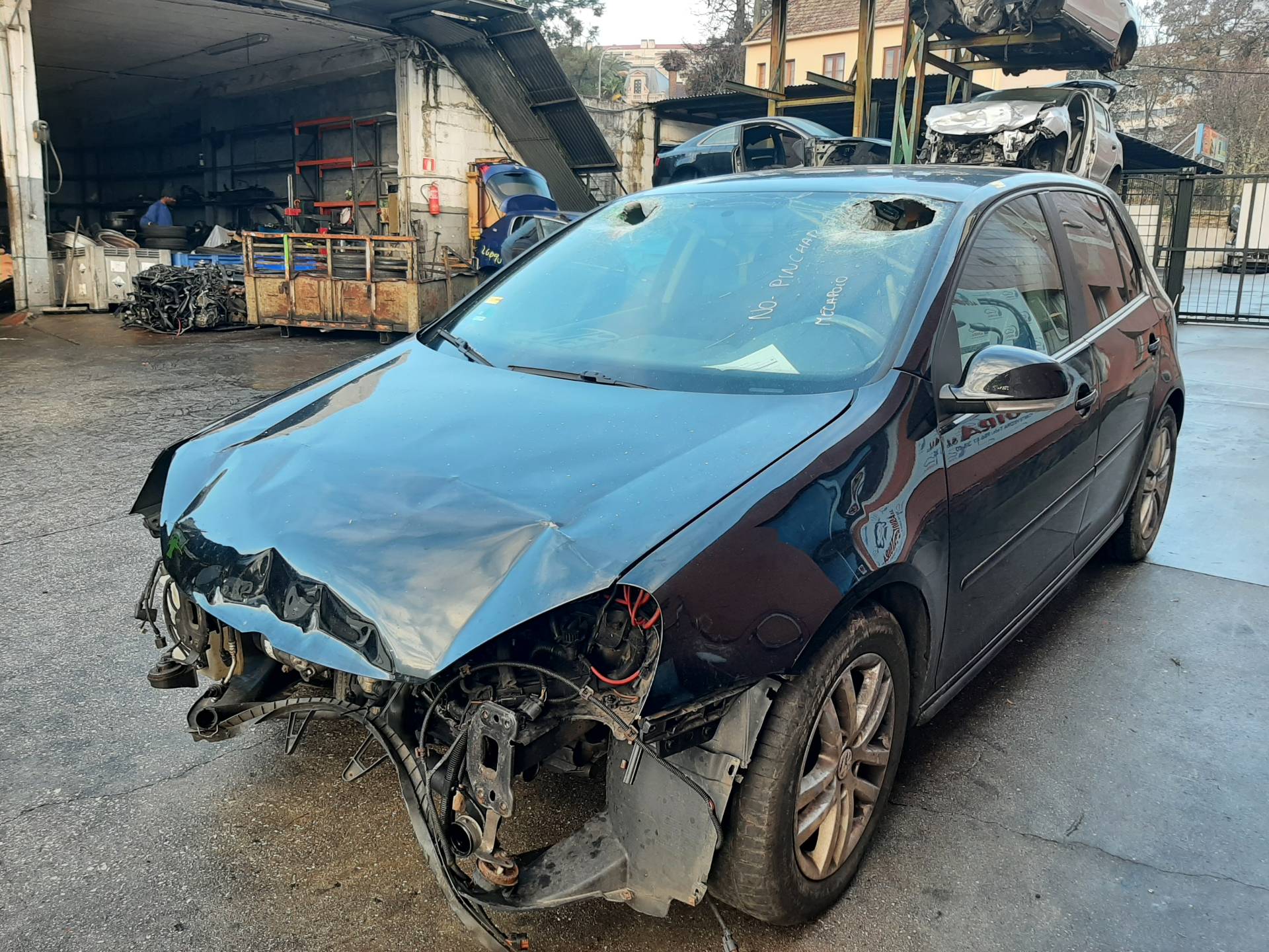 VOLKSWAGEN Golf 5 generation (2003-2009) Стеклоподъемник задней правой двери 1K4839462A 18573505