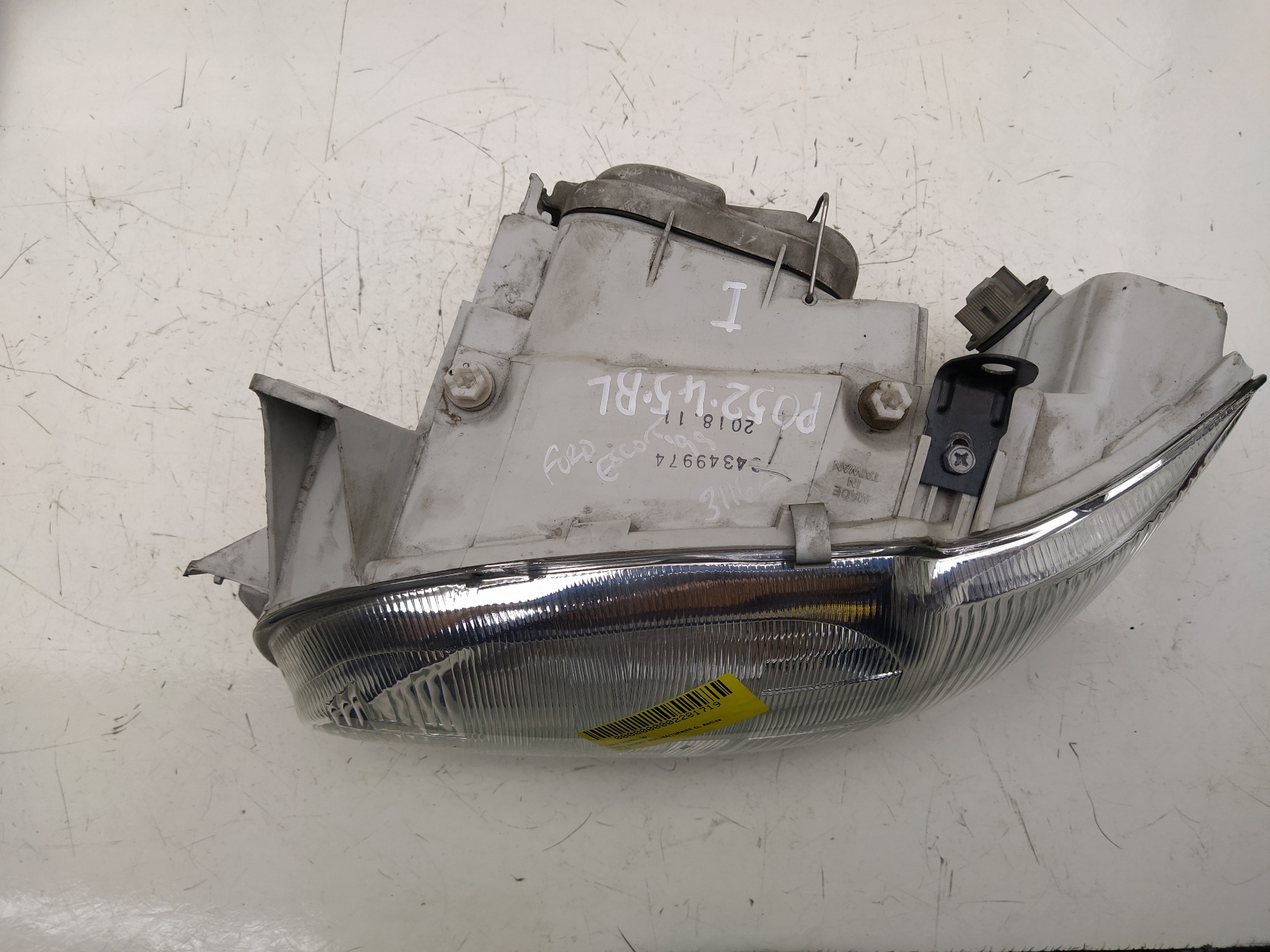 FORD Escort 5 generation (1990-2000) Phare avant gauche 084311126 24021310